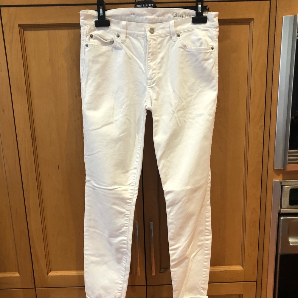 Gap white jeans. Like new